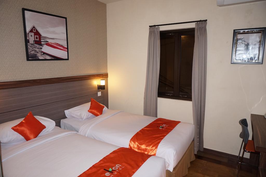Ekon Hotel Γιογκιακάρτα Δωμάτιο φωτογραφία